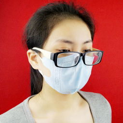 無紡布摺疊口罩機(jī)械設(shè)備